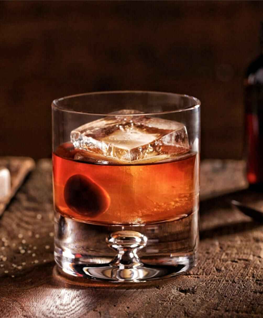 Rye Old Fashioned Recipe - - Liquor Trends